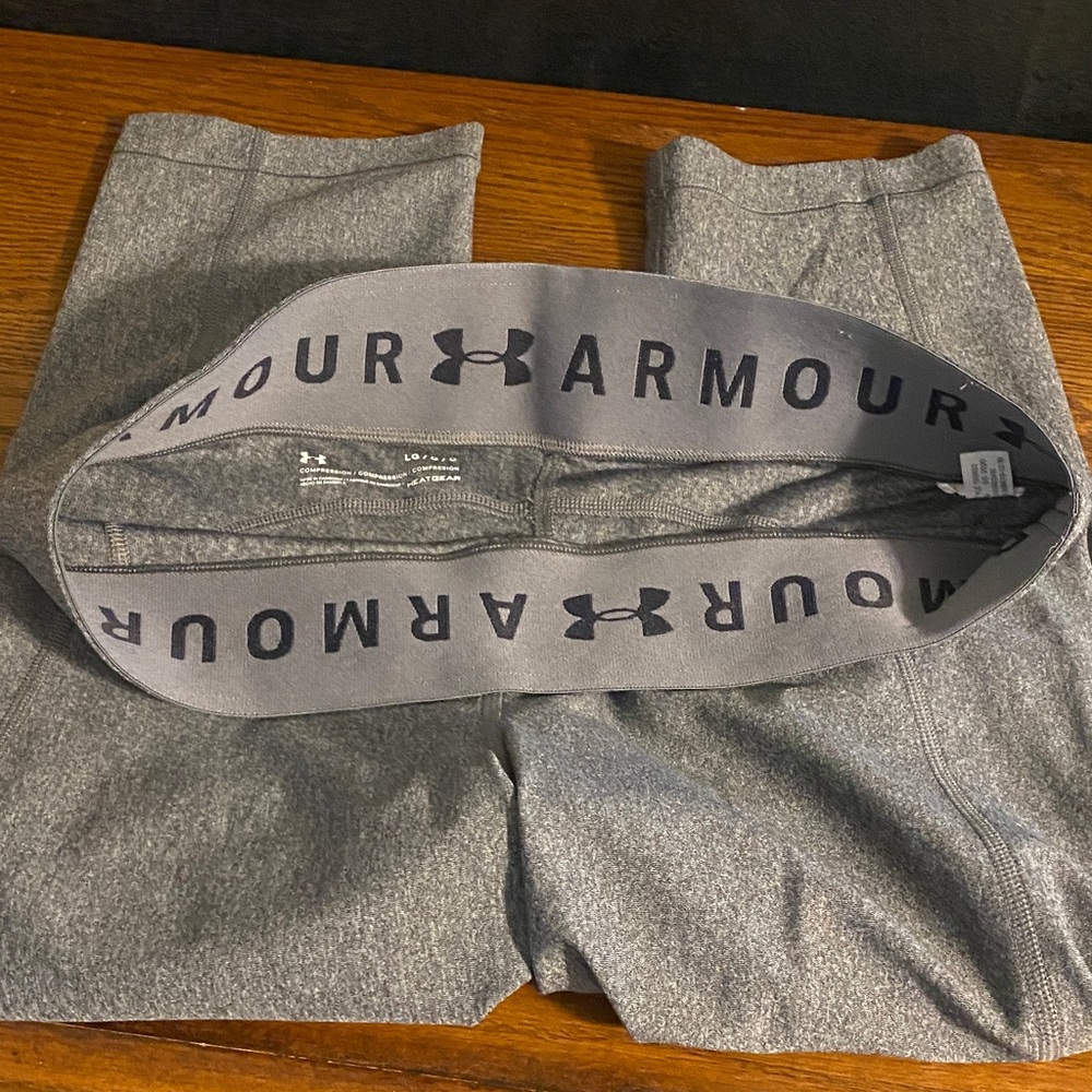 Under Armour Heather Gray Active Leggings